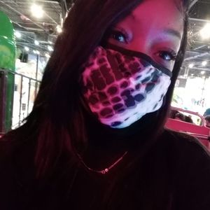 Meet your Posher, Cheniya